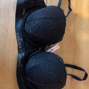 Victoria’s Secret bra
